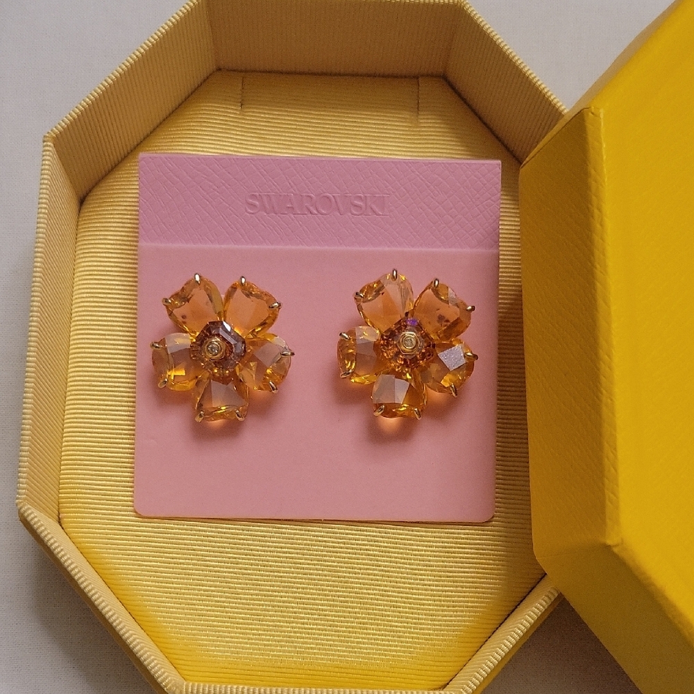 Swarovski Golden Amber Crystal Flower Stud Earrings Box Included - Picture 7 of 7